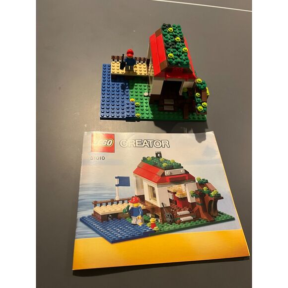 LEGO Creator Tree House 31010 Lakeside Hut *USED* - Picture 2 of 5